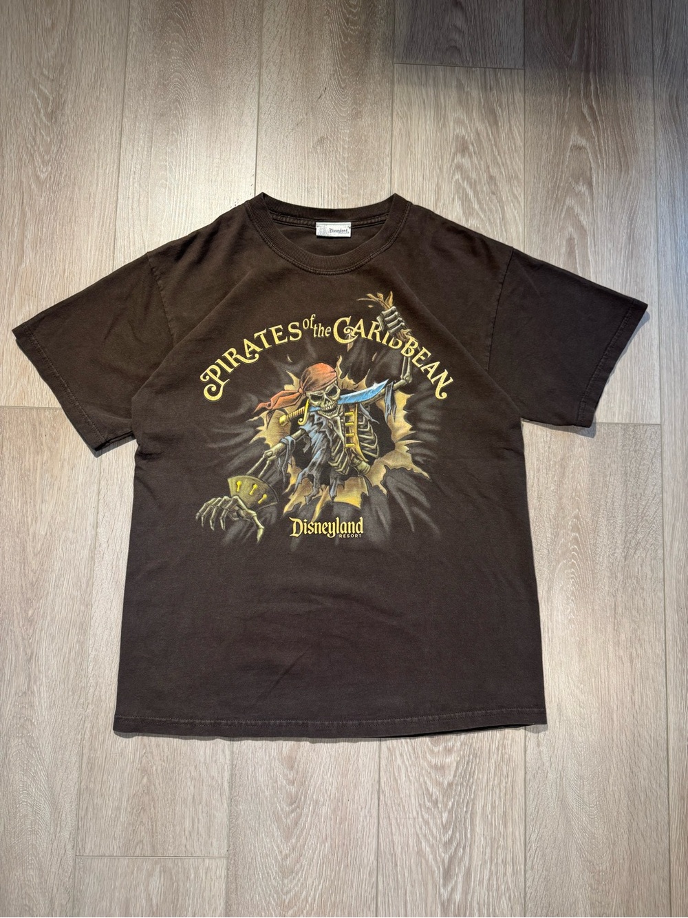 Disney Pirates of the Caribbean Brown skeleton pirate T‑Shirt